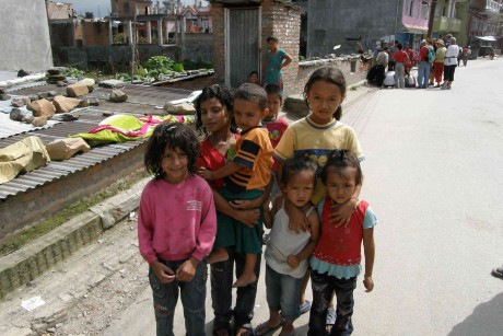 Místní děti v Kátmandú