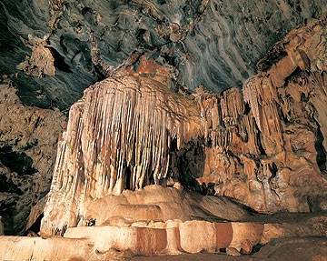 cangocaves.jpg